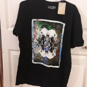 BRAND NEW T-shirt rhinos designs